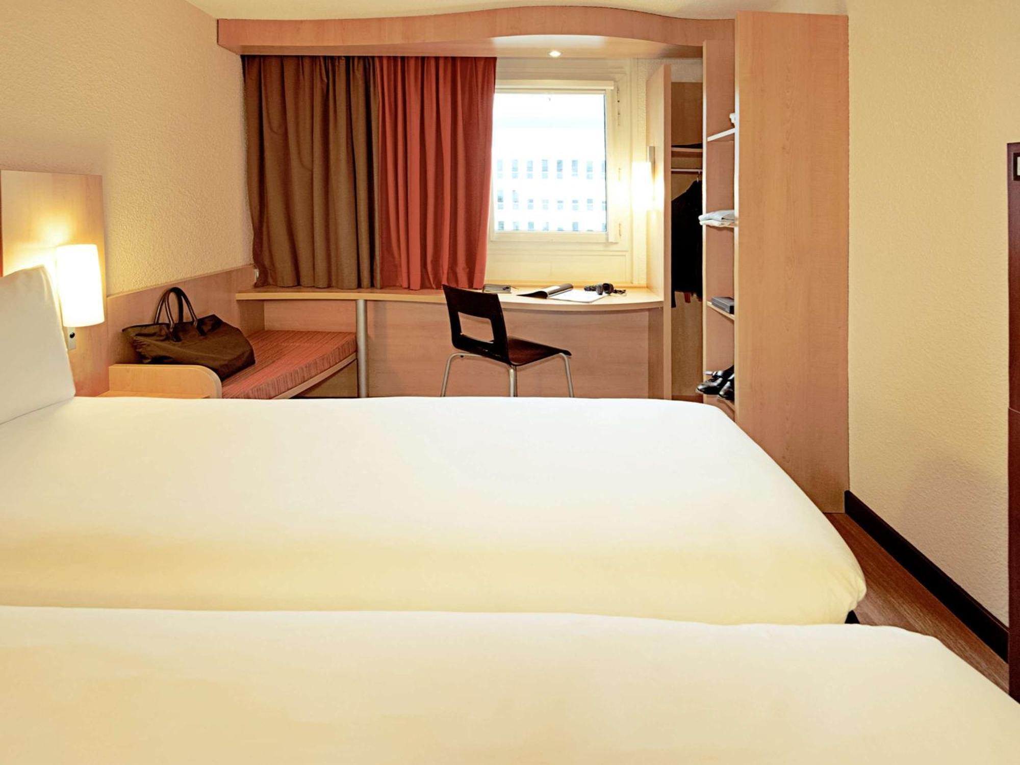 Ibis Ulm City Exterior foto